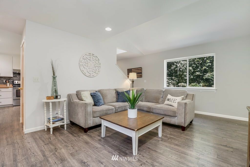 Property Photo: 26164 74th Avenue NW WA 98292