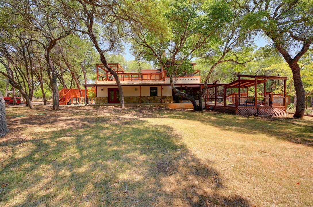 Property Photo:  341 Thomas Oaks Drive  TX 78676 