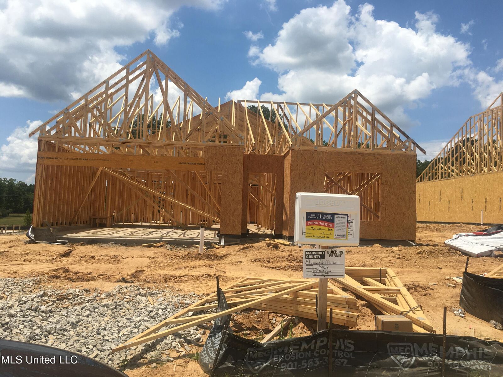 Property Photo:  51 Twin Lakes Drive  MS 38611 
