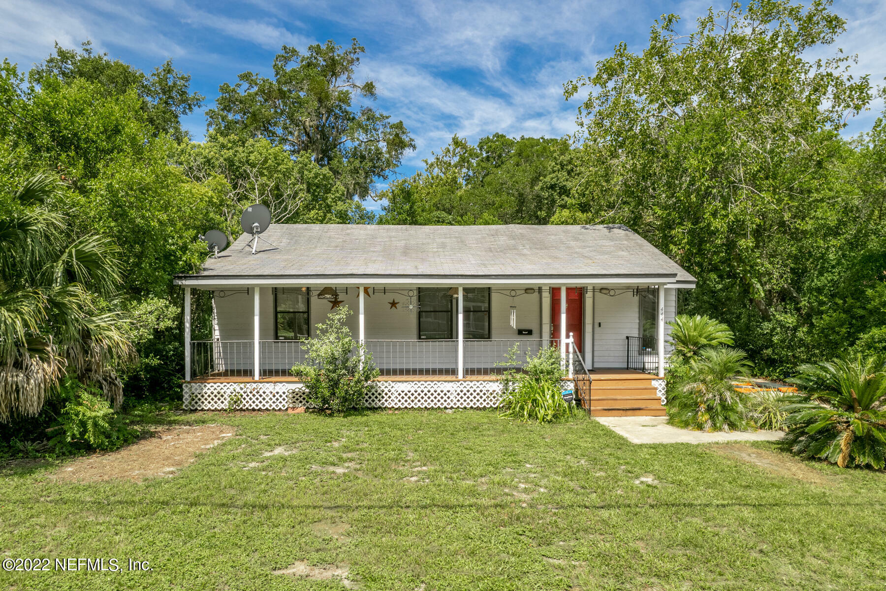 Property Photo:  444 Laurina Street  FL 32216 