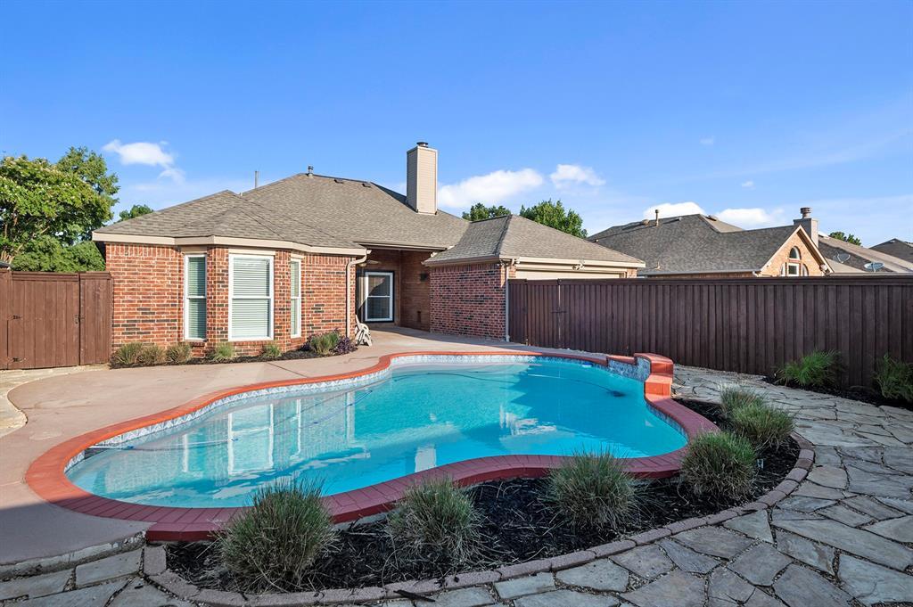 Property Photo: 805 Kathryn Drive TX 75067