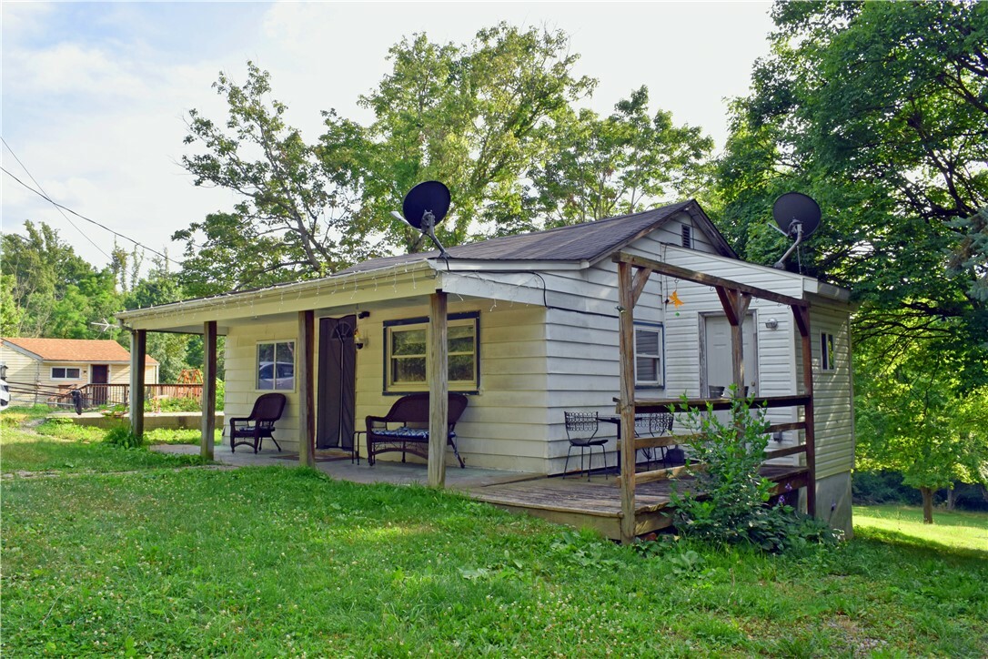 Property Photo:  761 McKee Road  PA 15301 