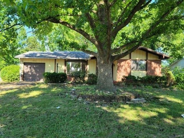 Property Photo: 3240 Brookshire Drive MO 63033
