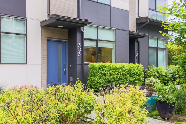 Property Photo:  303 Valley Street  WA 98109 