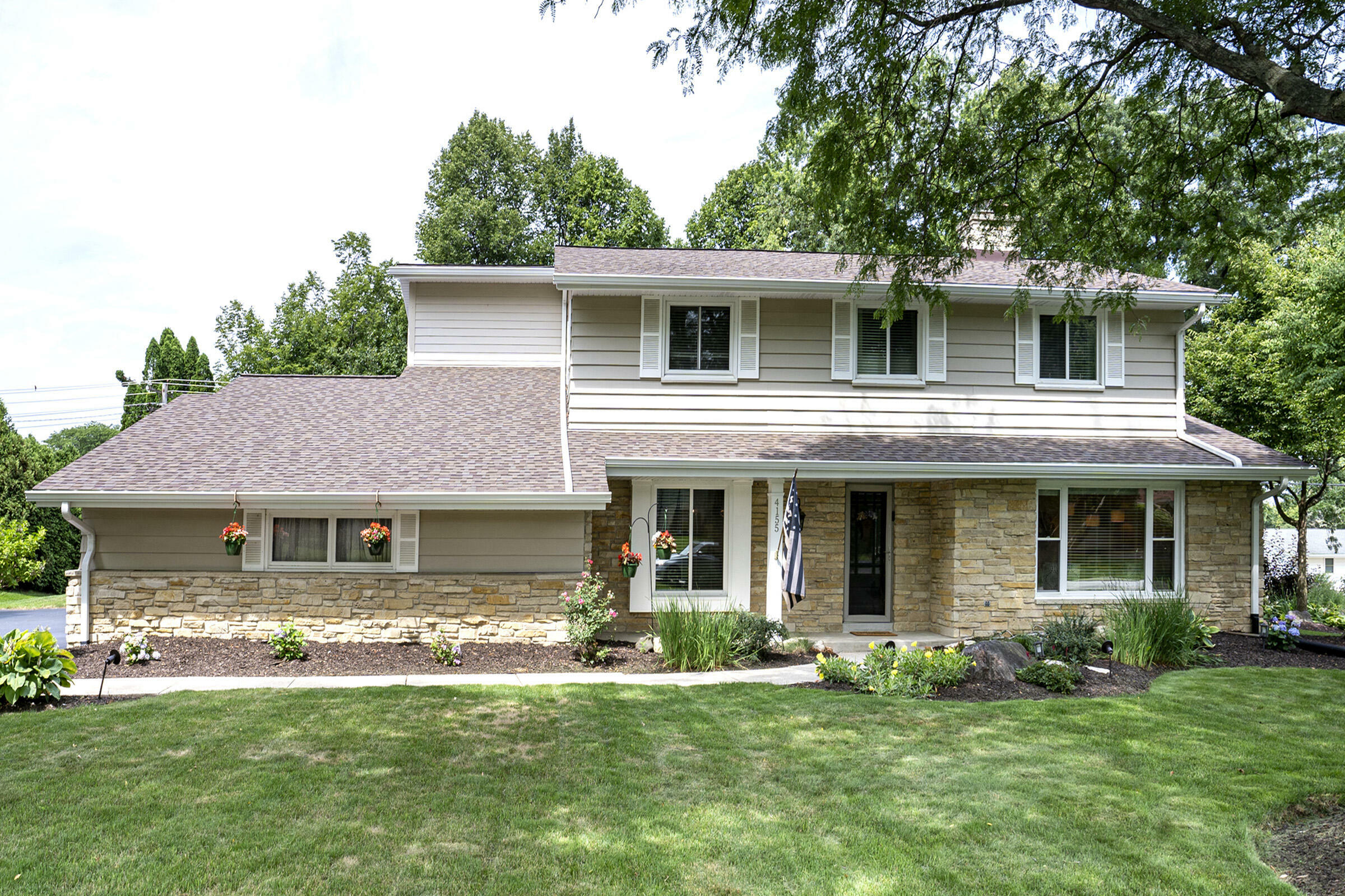 Property Photo:  4155 Bexley Dr  WI 53045 