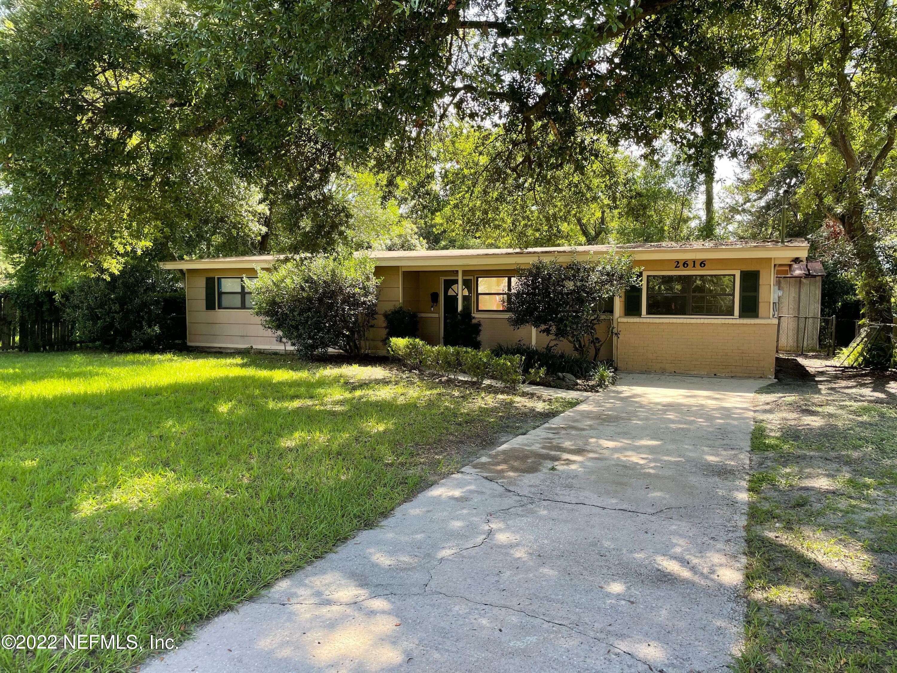 Property Photo:  2616 Herrick Drive  FL 32211 