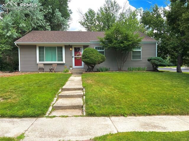 Property Photo: 1601 Grant Avenue CO 80909