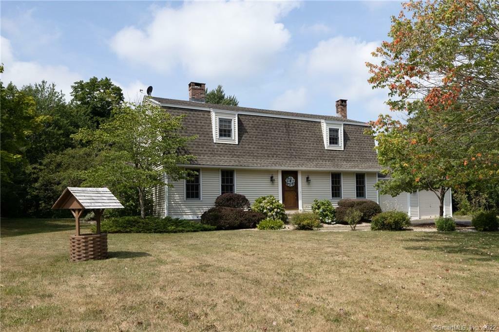 Property Photo:  25 Laurel Grove Drive  CT 06441 