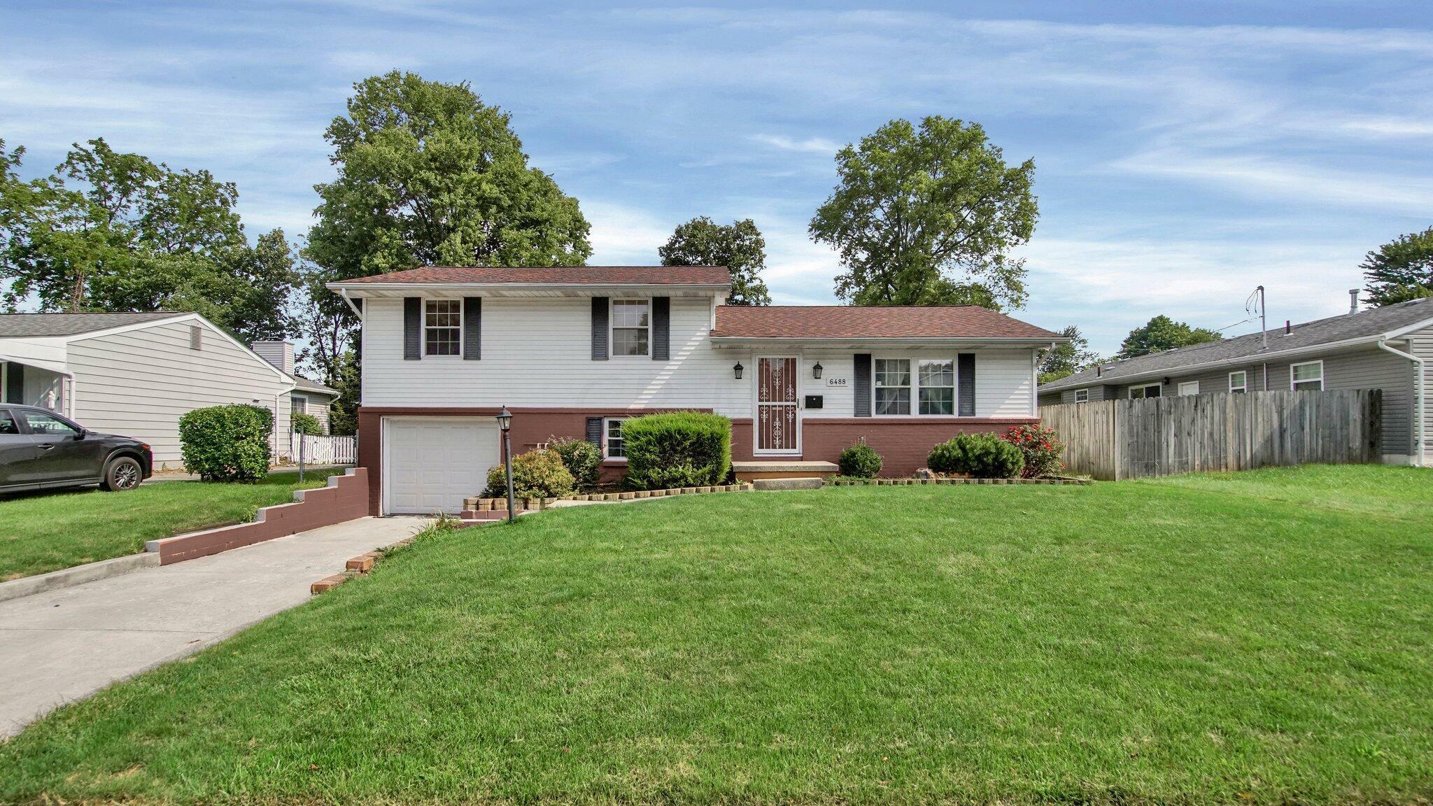 Property Photo: 6488 Red Coach Lane OH 43068