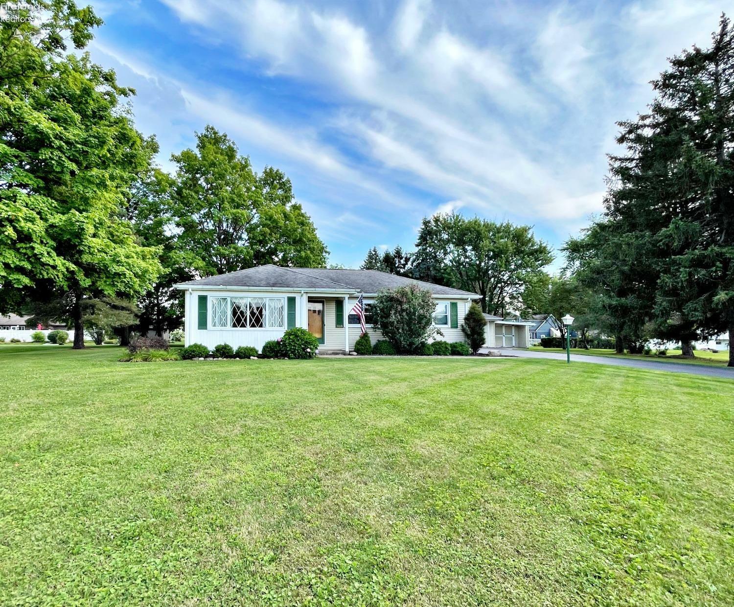 Property Photo:  868 E Township Road 201  OH 44883 