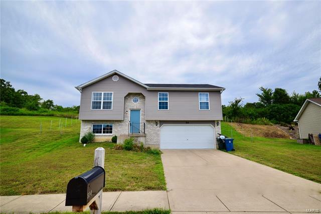 814 Hawks Circle Drive  Hillsboro MO 63050 photo