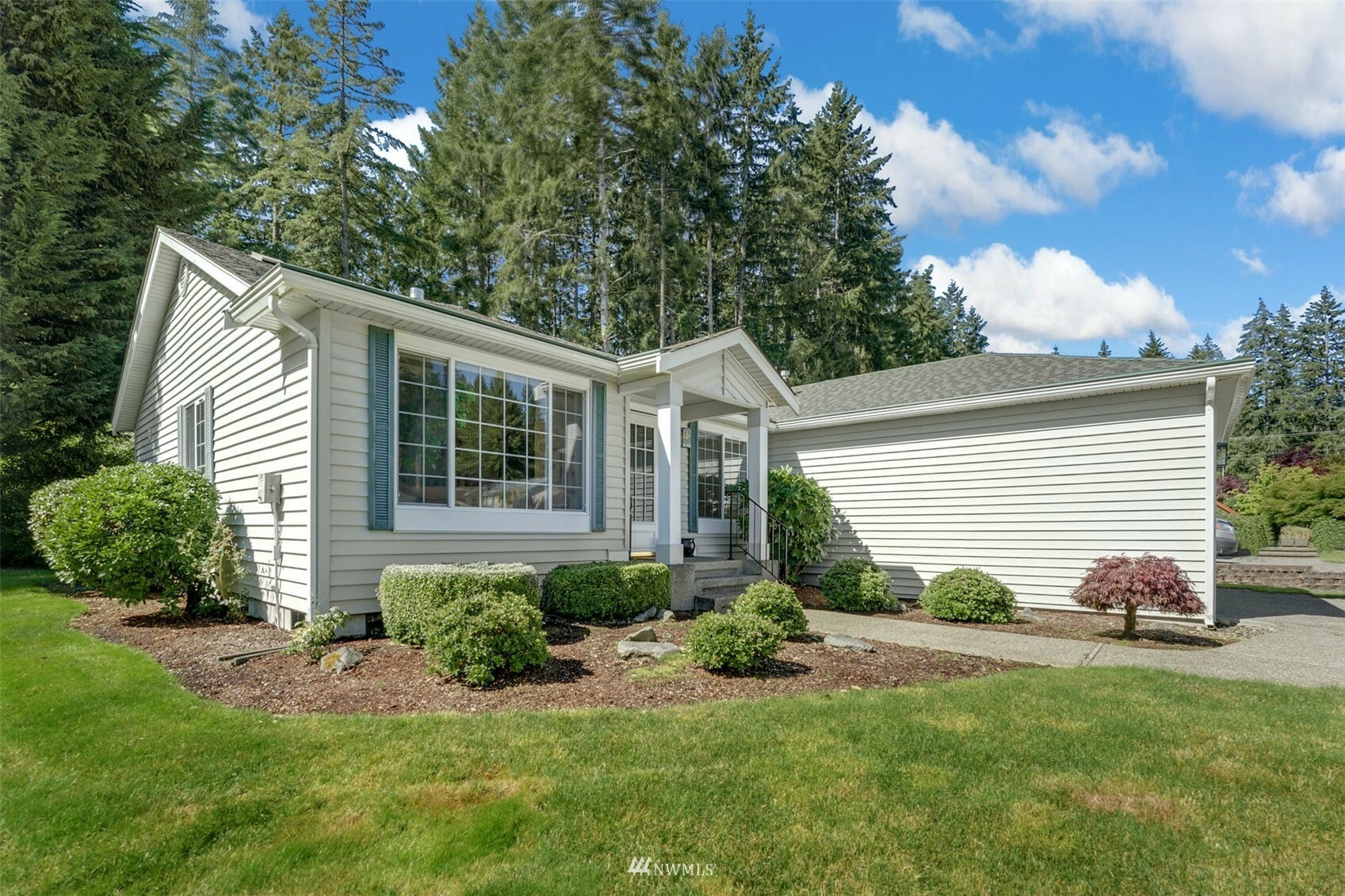 Property Photo:  7517 43rd Avenue SE  WA 98503 