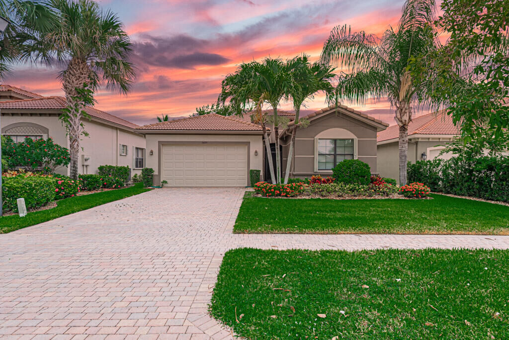 Property Photo: 14899 Strand Lane FL 33446