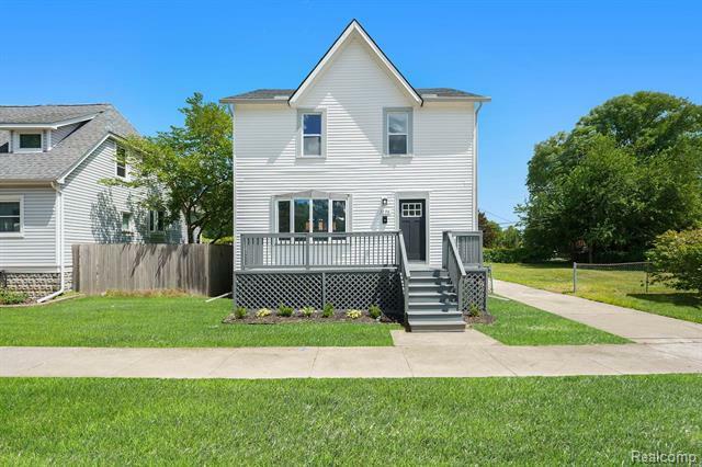 Property Photo:  3796 Demean Street  MI 48122 