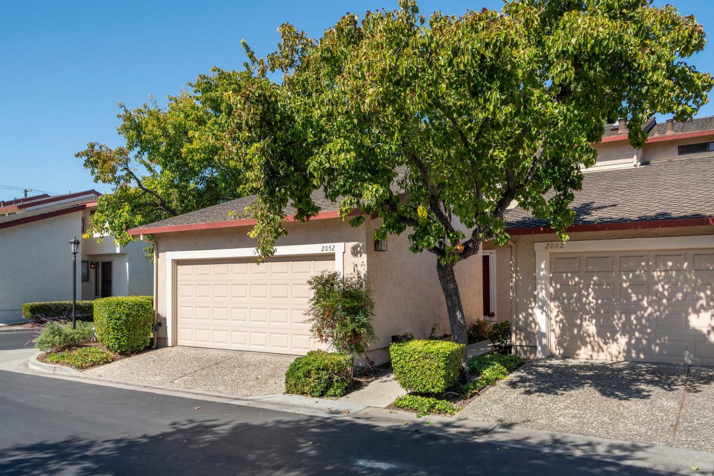 Property Photo:  2052 Holly Branch Court  CA 95050 