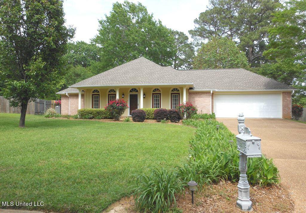 Property Photo:  333 Mockingbird Lane  MS 39110 