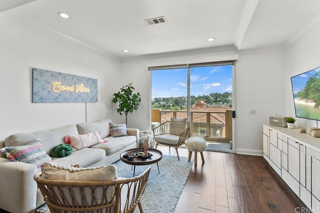 Property Photo: 30902 Clubhouse Drive 9K CA 92677