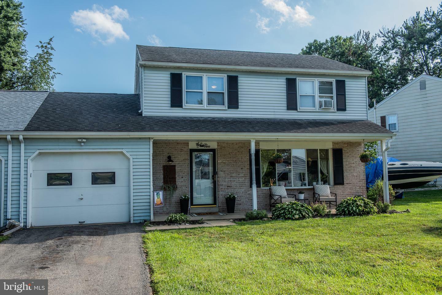 Property Photo:  2208 Harmony Hill Drive  PA 17601 