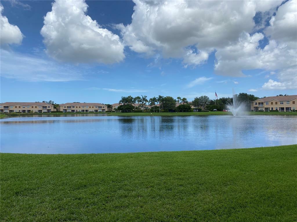 Property Photo:  3590 Parkridge Circle  FL 34243 