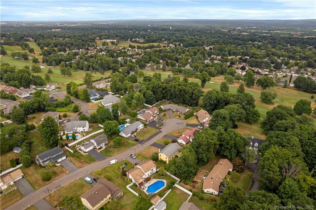 Property Photo: 32 Tee Lane CT 06109