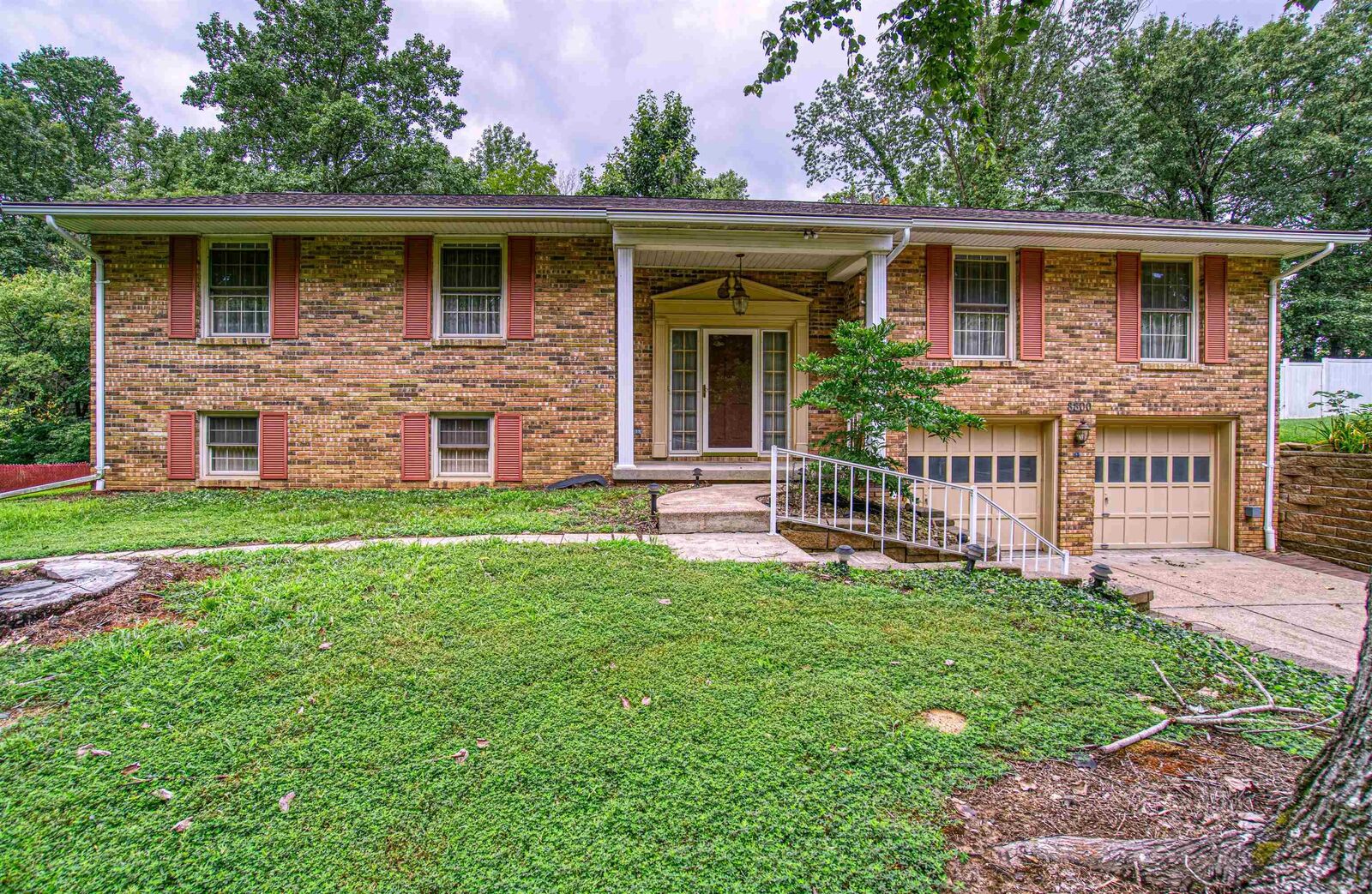 Property Photo:  8800 Camellia Drive  IN 47711 