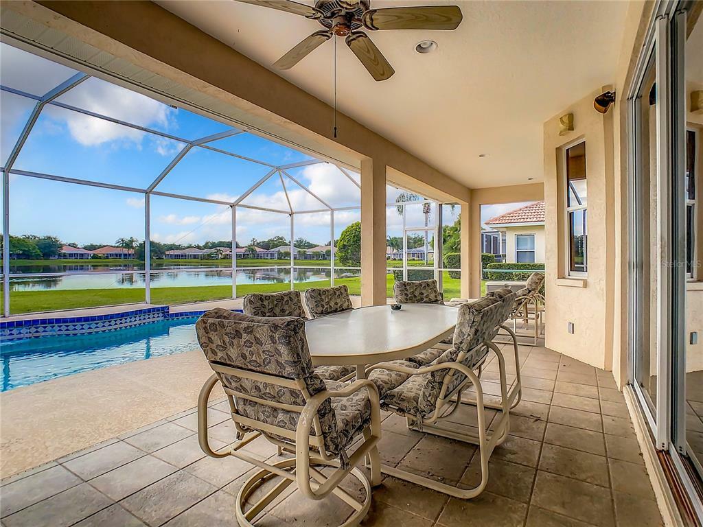 Property Photo:  4913 Three Oaks Boulevard  FL 34233 