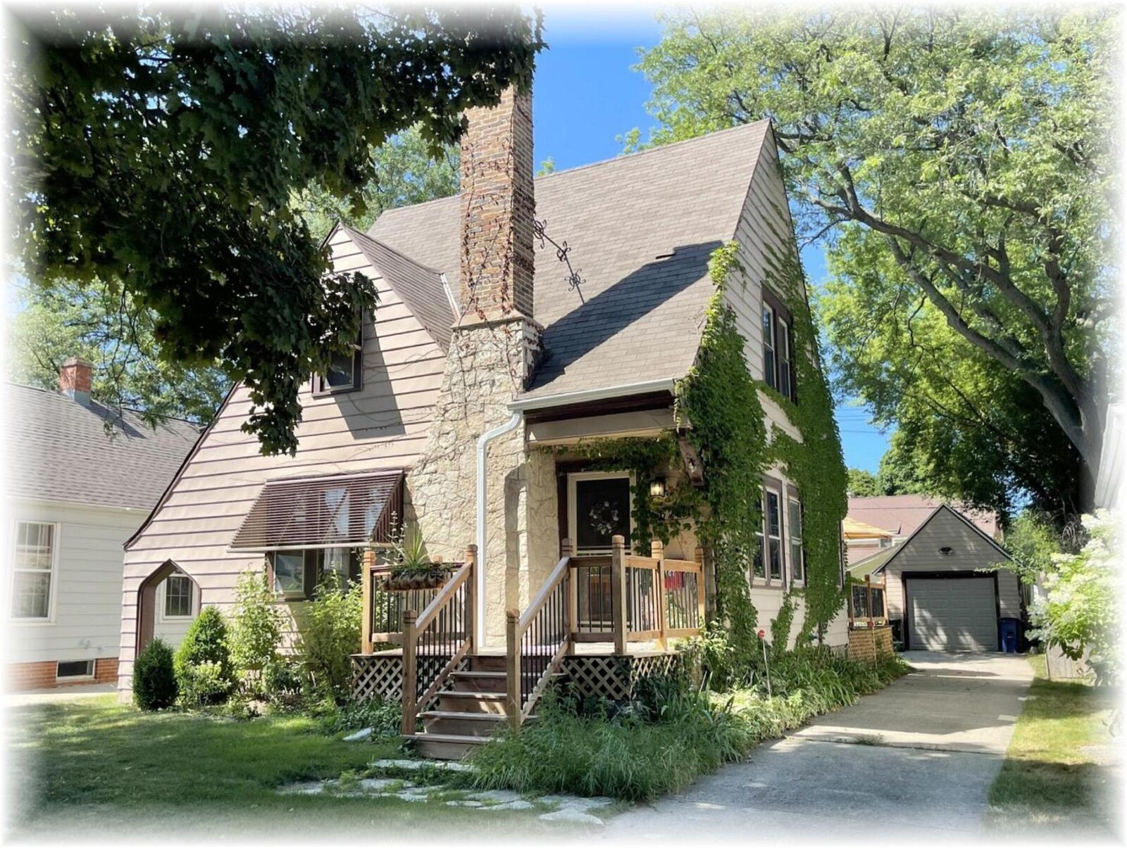 Property Photo:  620 Wolff St  WI 53402 