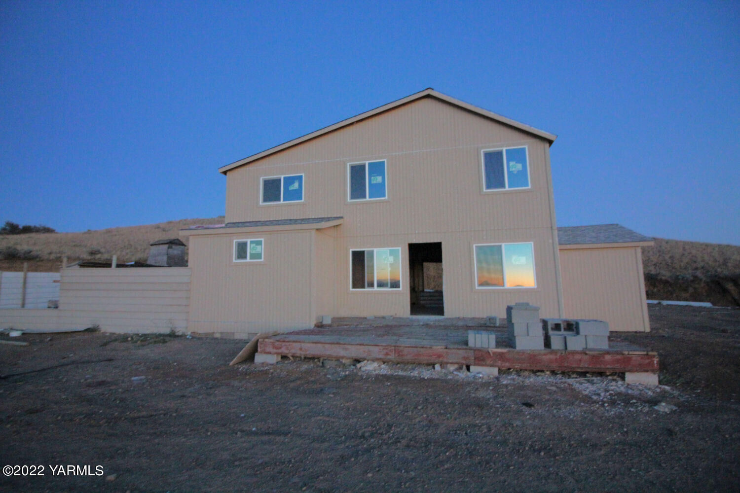 3 bed Yakima home for sale 5050 Bohoskey Dr, Yakima, WA 98901