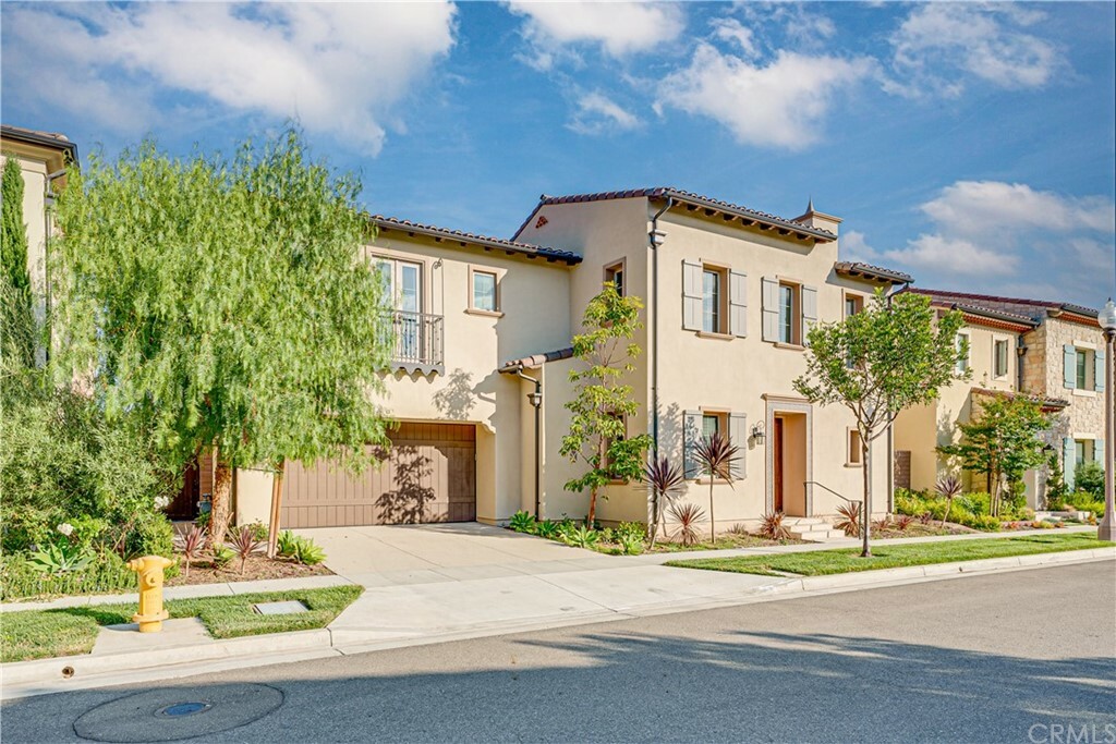 Property Photo: 66 Furlong CA 92602