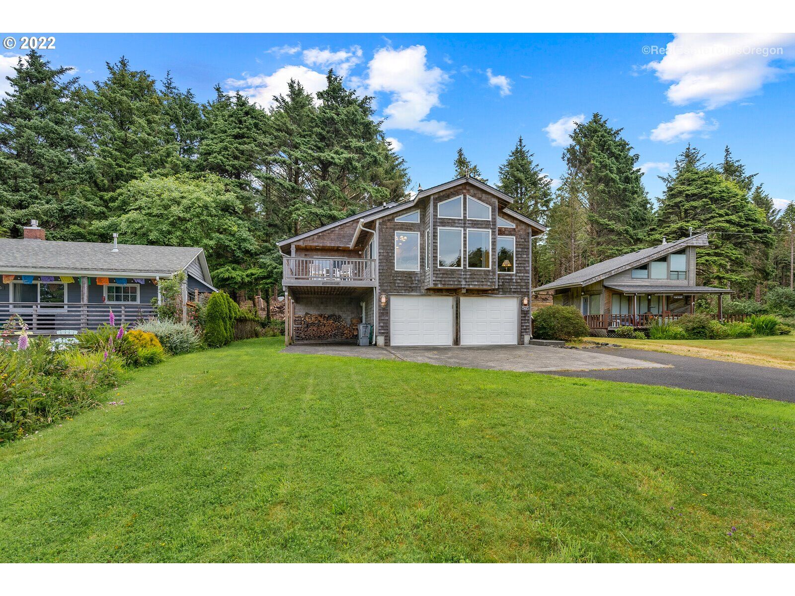 Property Photo: 79433 Hwy 101 OR 97102