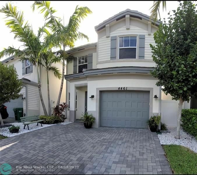 Property Photo:  4461 NW 48th Ter  FL 33319 