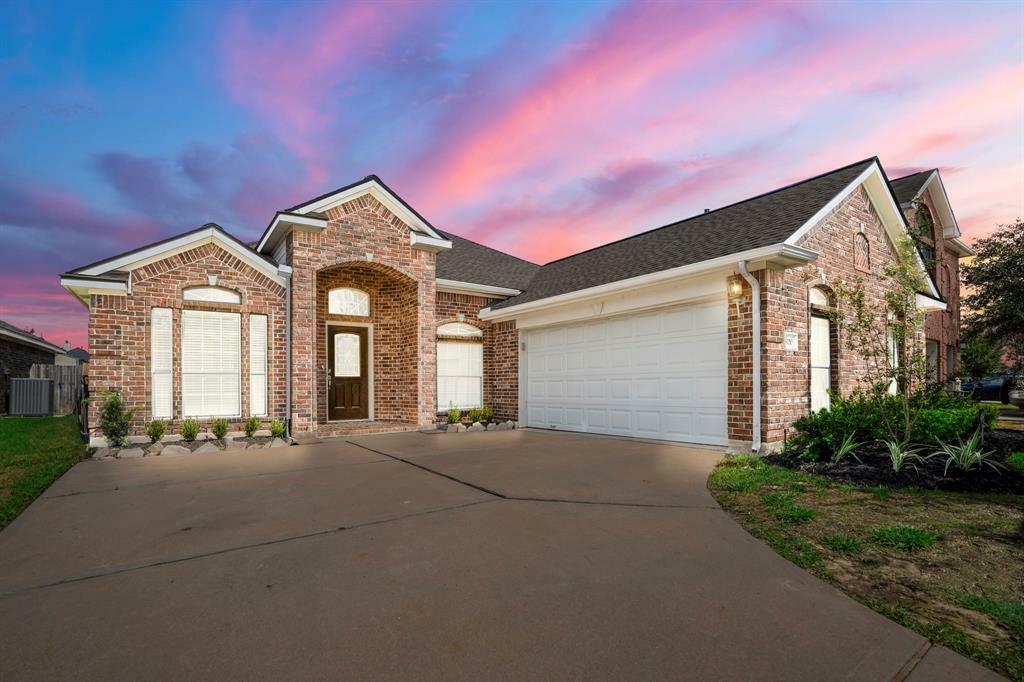 Property Photo:  8110 Cove Timbers Lane  TX 77375 