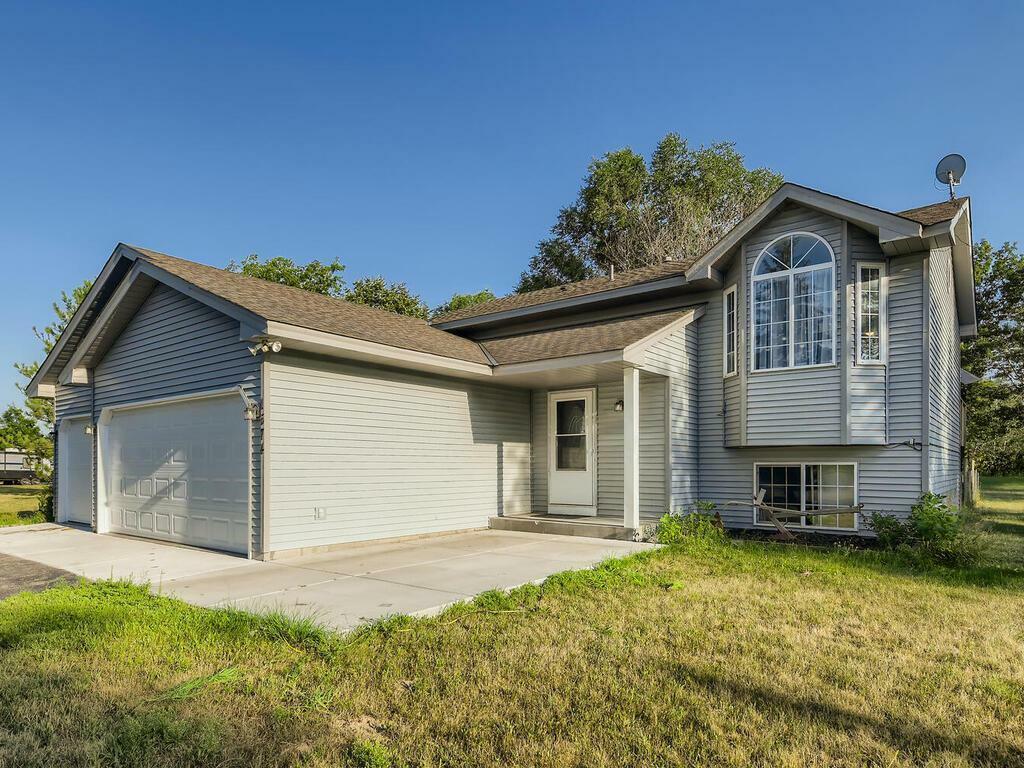 Property Photo: 1574 281st Lane NW MN 55040