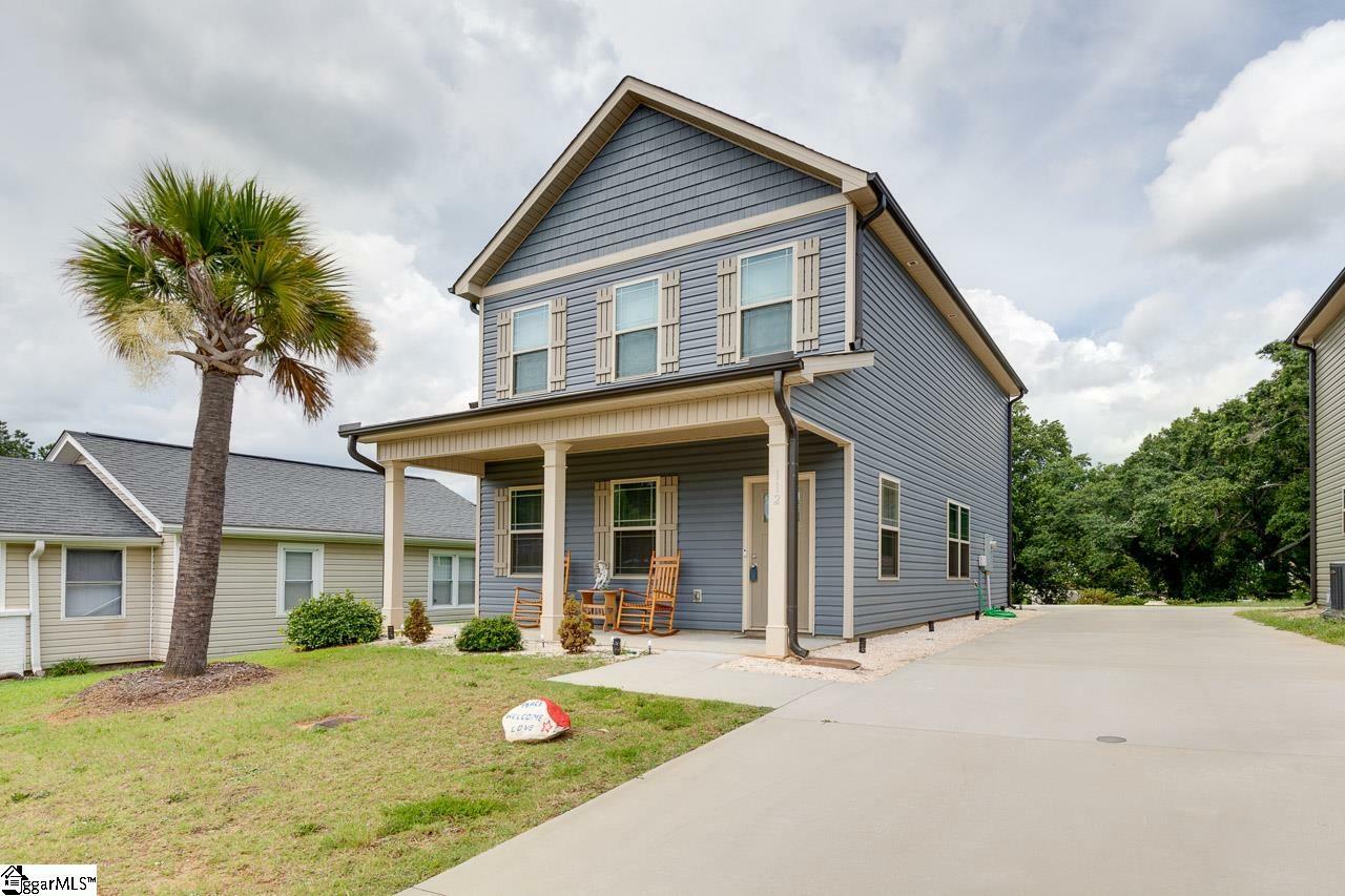 Property Photo:  112 Wilbur Street  SC 29640 