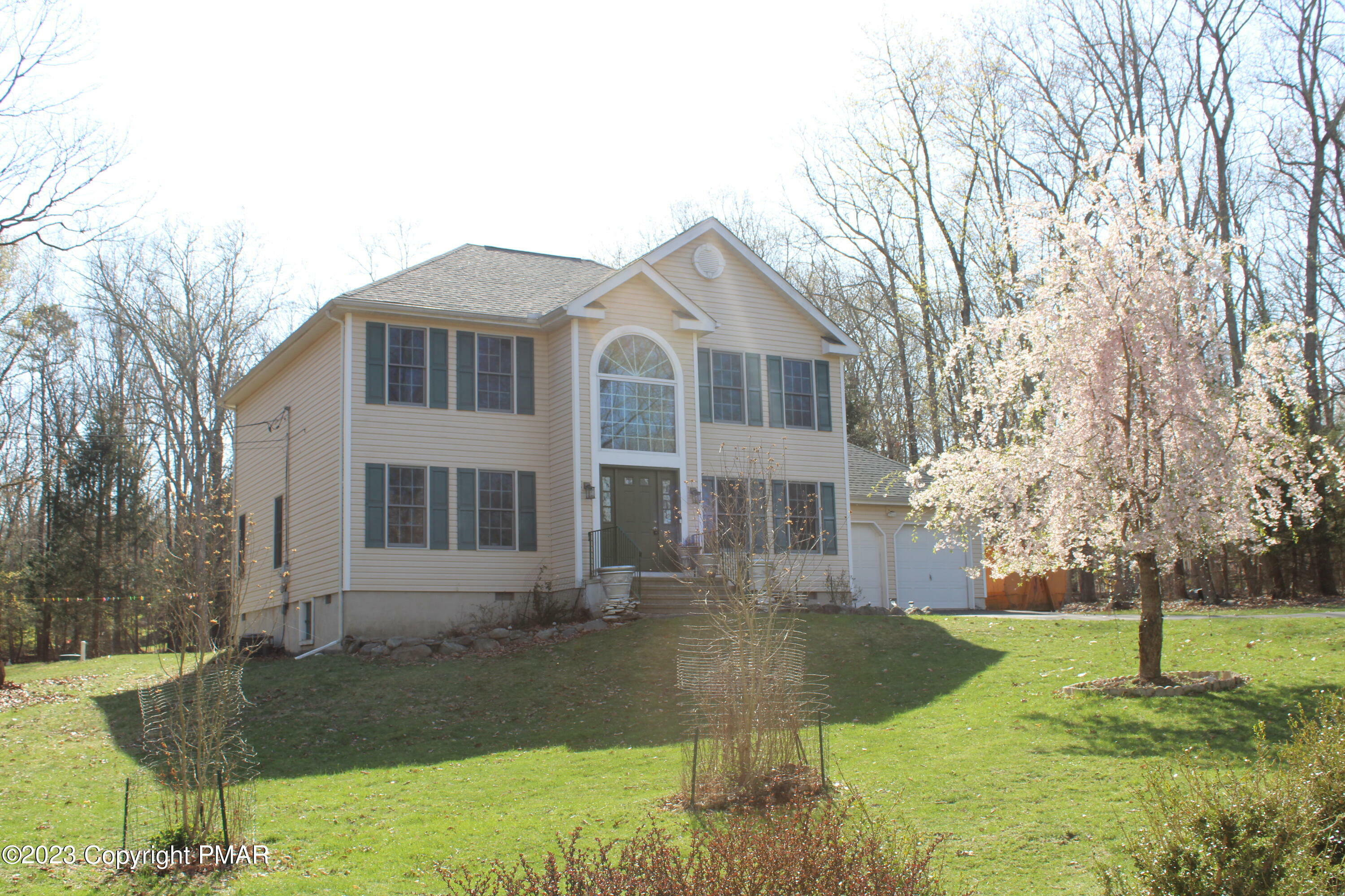 Property Photo:  1115 Broken Ski Road  PA 18332 