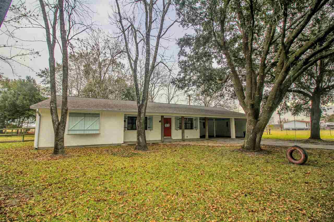 Property Photo:  10400 Dogwood Drive  TX 77705 