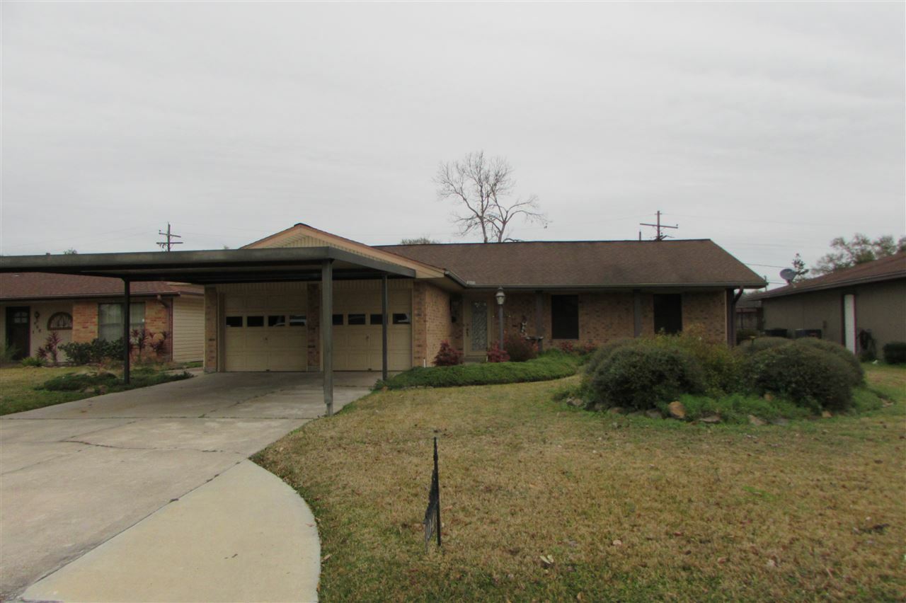 Property Photo:  404 N 37th Street  TX 77627 