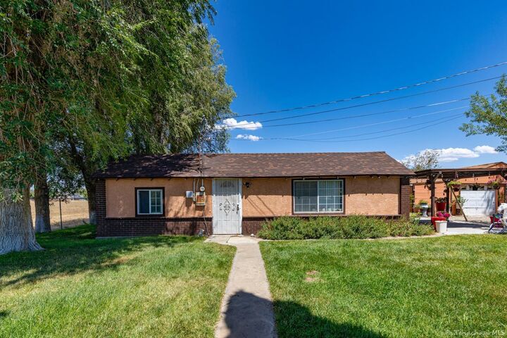 260 Pinon Street  Tehachapi CA 93561 photo