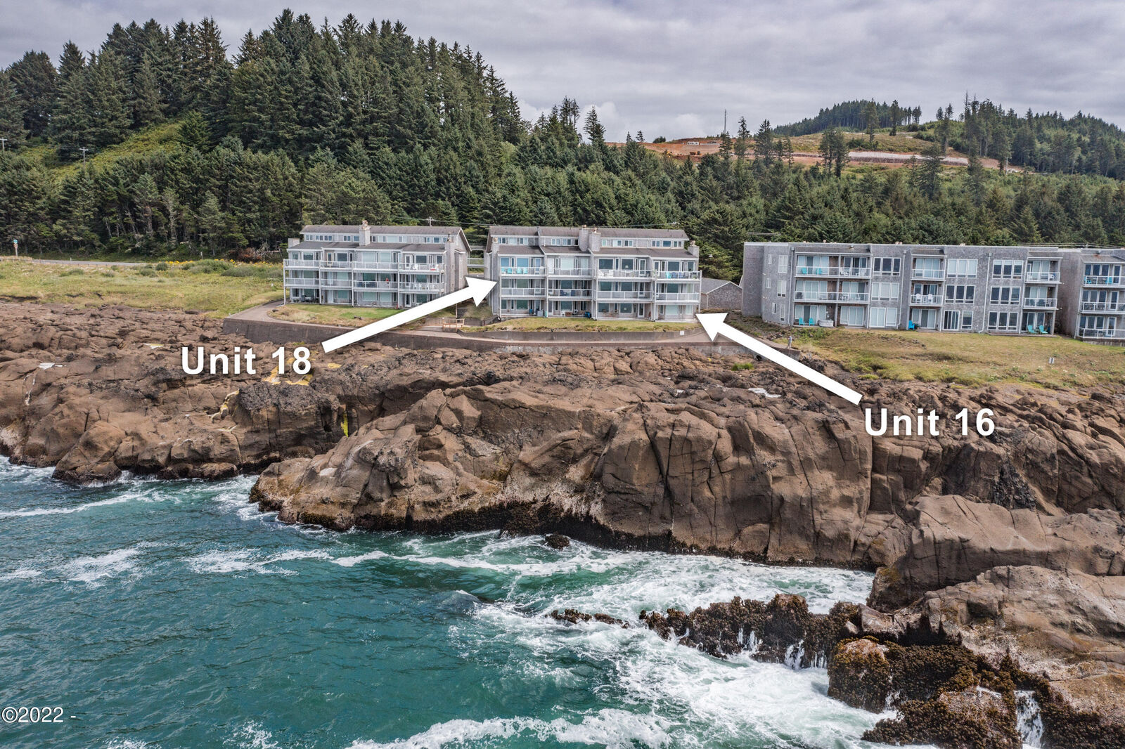 Property Photo:  1123 N Hwy 101 16  OR 97341 