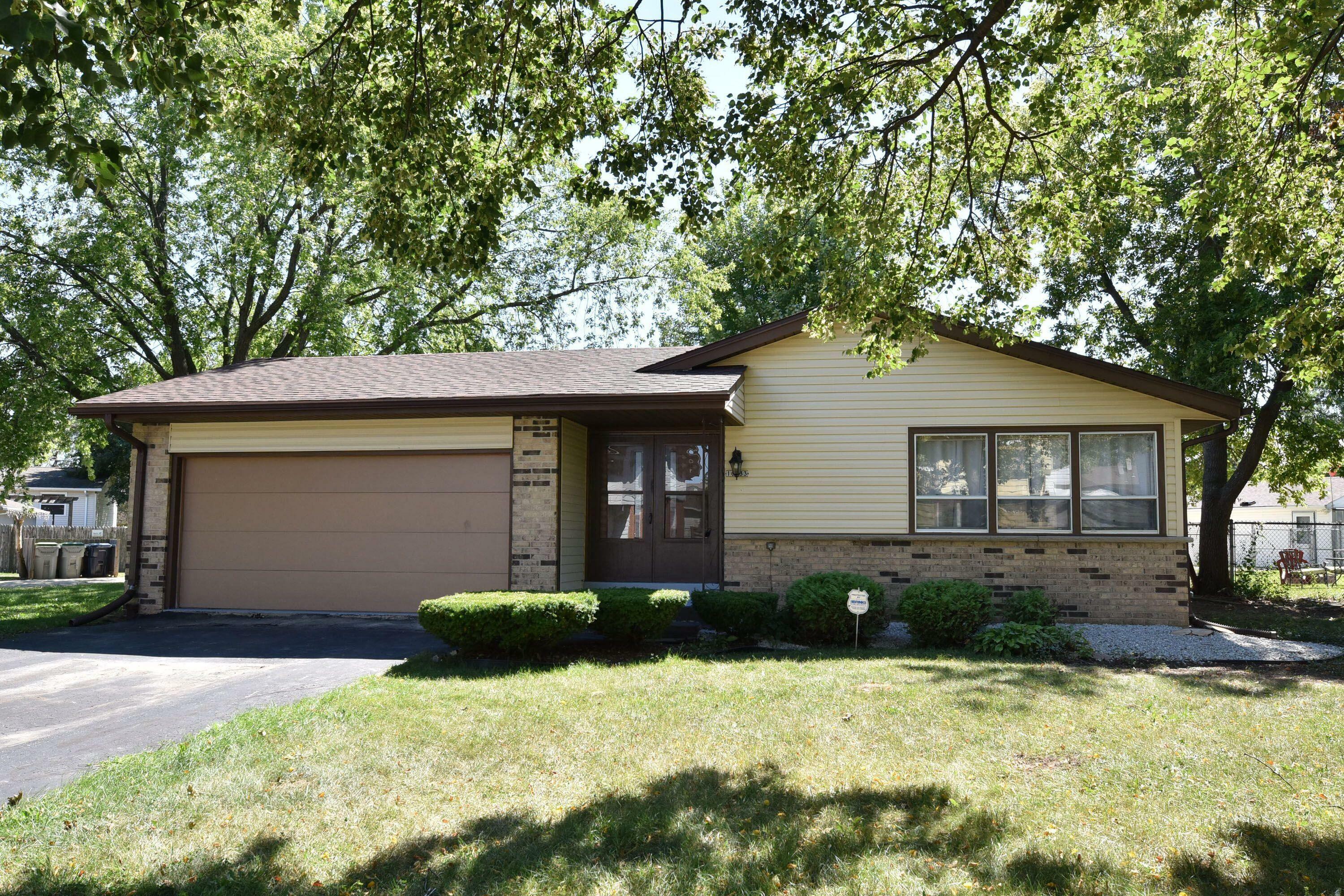 Property Photo: 10133 W Jonen St WI 53224