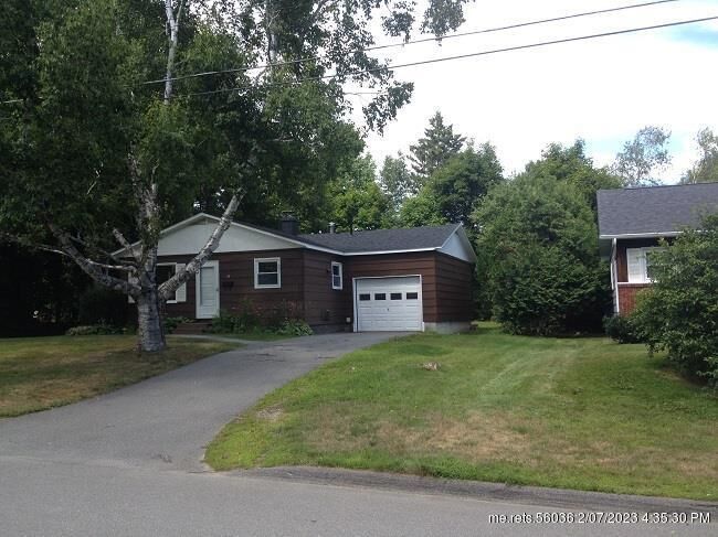 Property Photo:  29 Mainewood Avenue  ME 04473 
