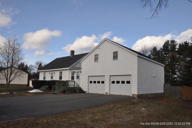 Property Photo:  255 Lincoln Street  ME 04401 