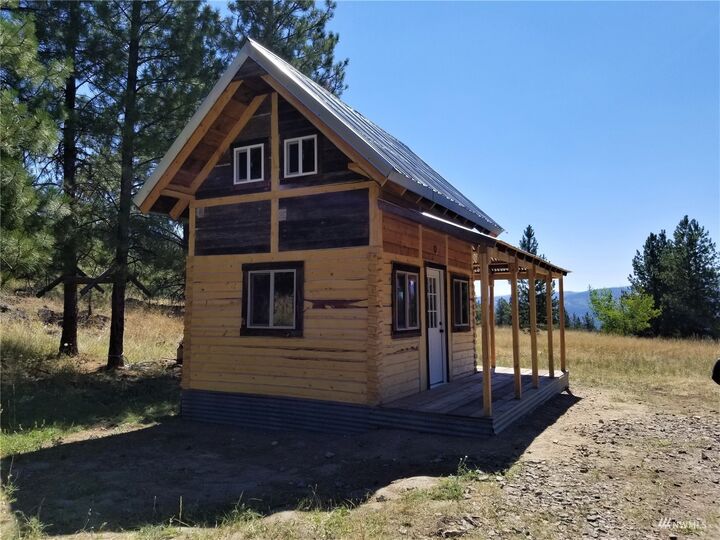 Property Photo:  167 Cobey Creek Road  WA 98855 