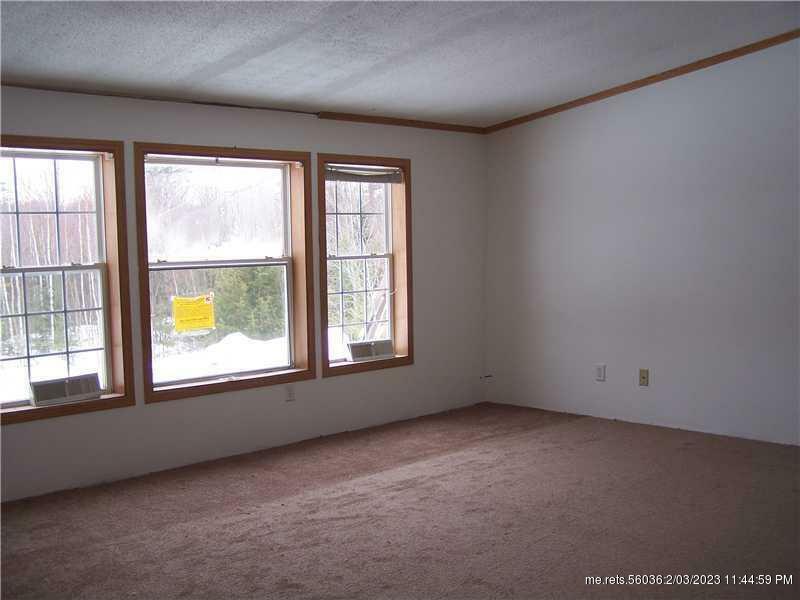 Property Photo:  10 Fuller Road  ME 04973 