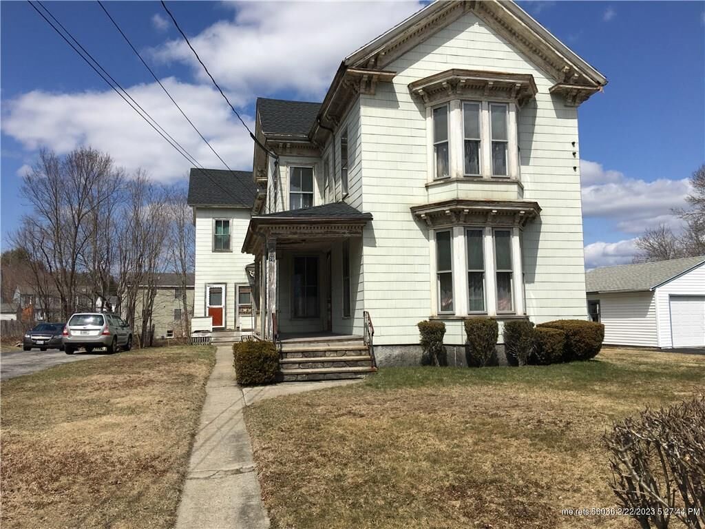 Property Photo:  70 Hill Street  ME 04072 