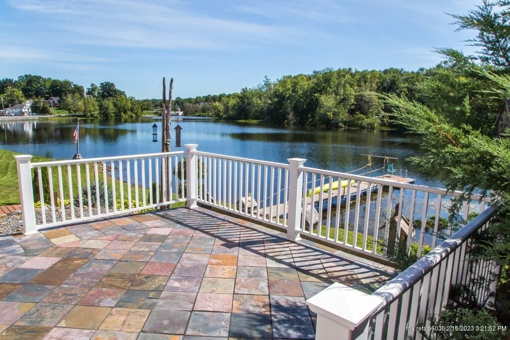 Property Photo:  84 Cobbossee Avenue  ME 04345 