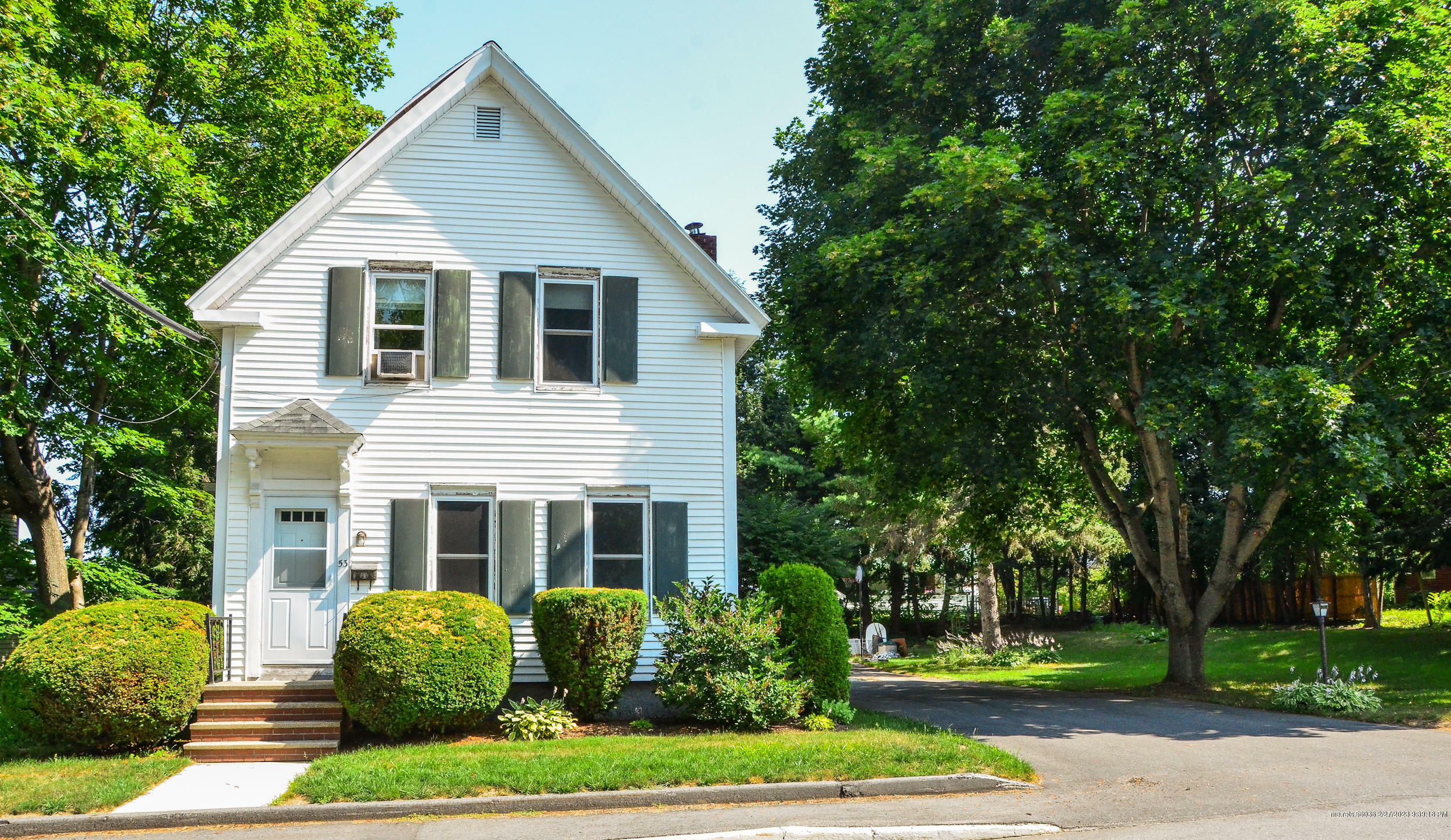 Property Photo:  53 School Street  ME 04330 