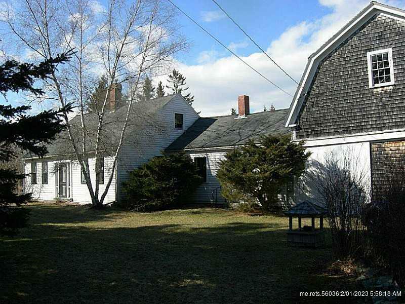 Property Photo:  1584 US Route 1  ME 04640 