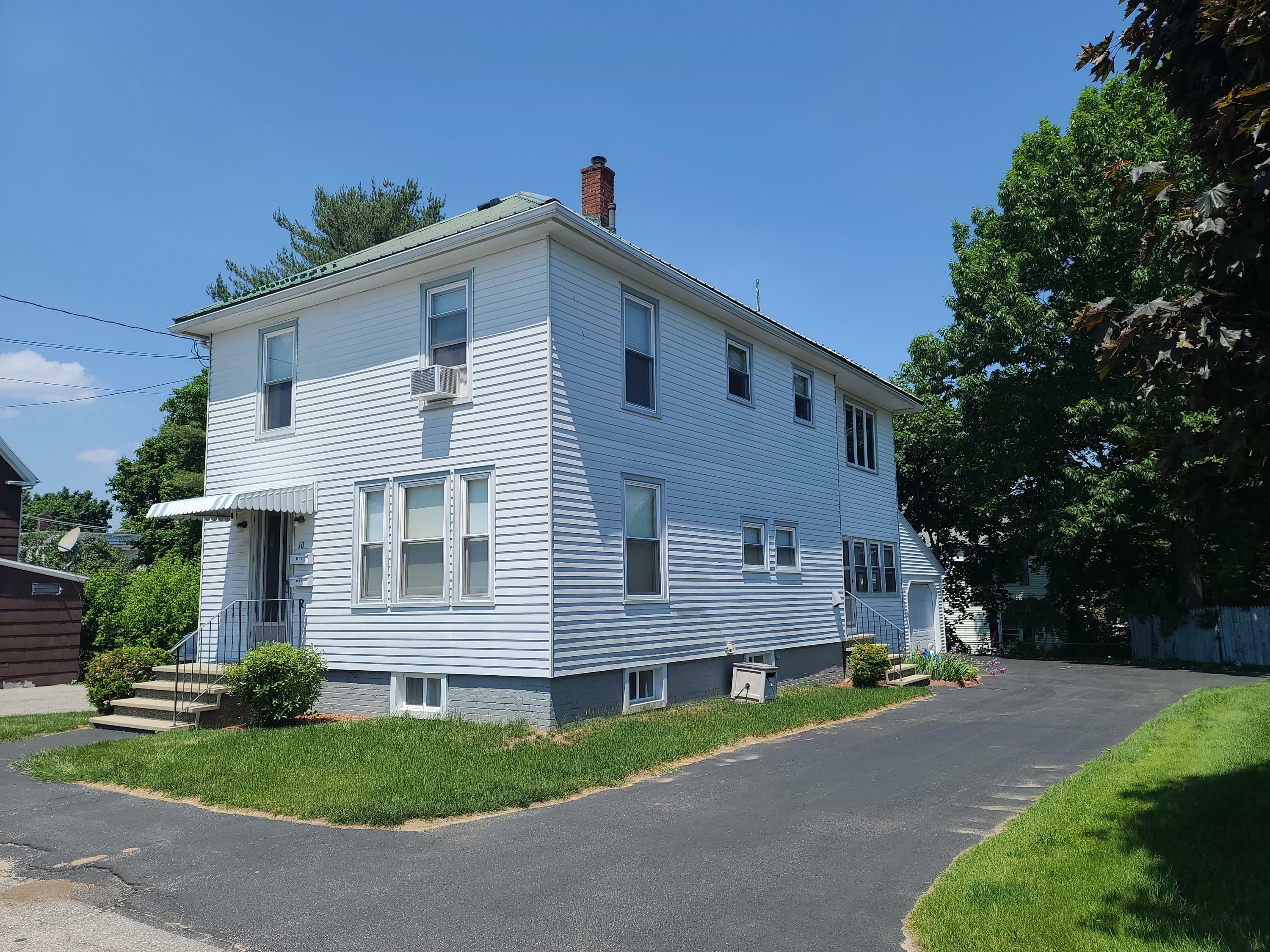 Property Photo: 10 Columbia Street ME 04240