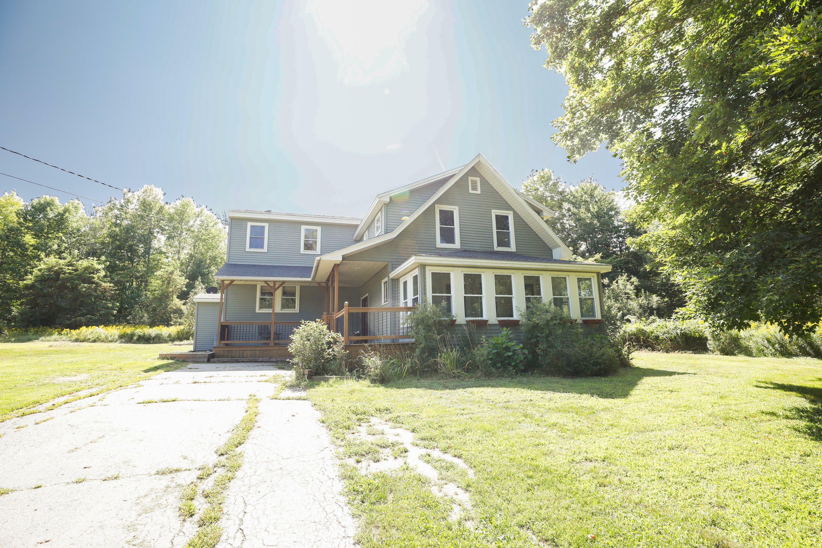 Property Photo:  25 Hampden Road  ME 04419 